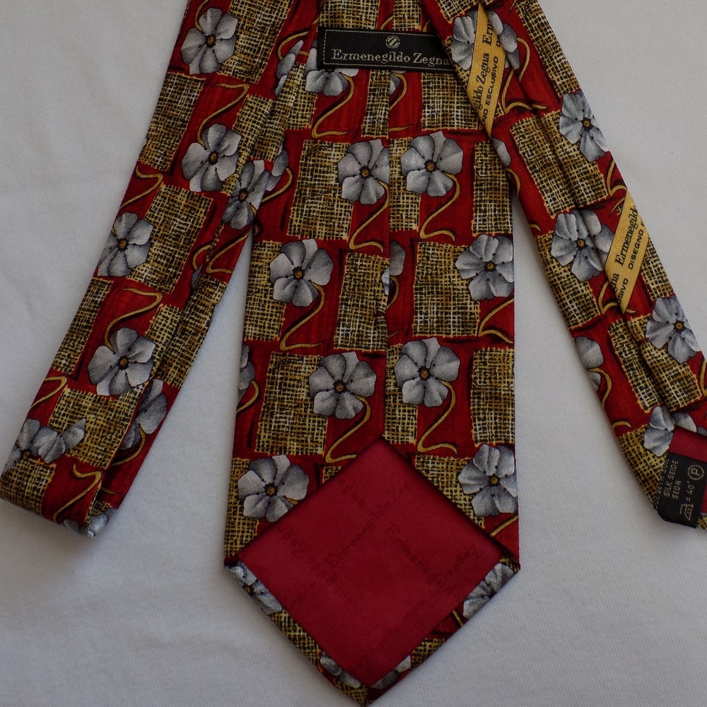 Ermenegildo Zegna Exclusive Designer Silk Tie - Picture 3 of 3